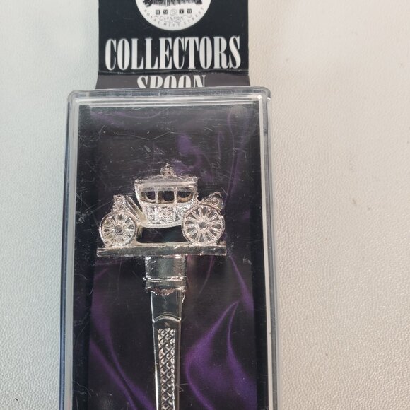 Collector Spoons - London England  - Royal Carriage - Picture 9 of 10